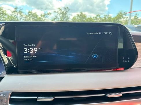 Used 2025 Hyundai Palisade Calligraphy FWD image 32