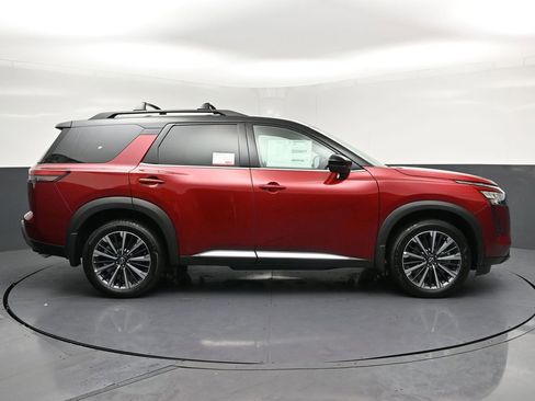 New 2026 Nissan Pathfinder Platinum AWD/4WD image 29