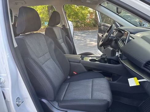 New 2026 Nissan Rogue SV FWD image 10
