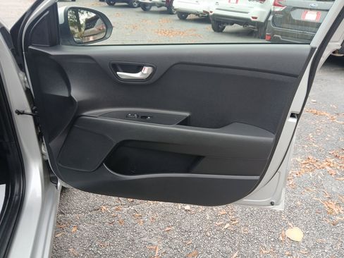 Used 2022 Kia Rio LX image 15