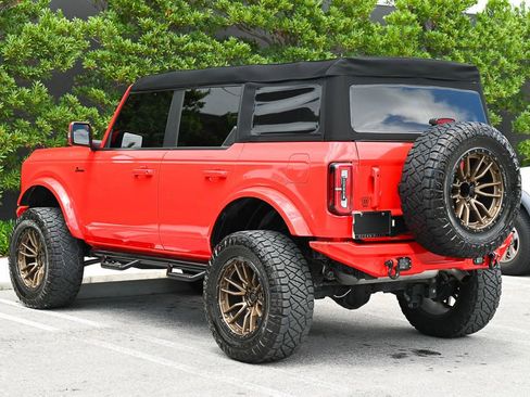 Used 2023 Ford Bronco Outer Banks AWD/4WD image 16