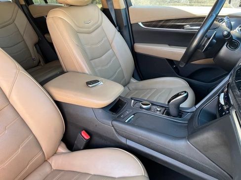 Used 2023 Cadillac XT6 Sport w/ Platinum Package AWD/4WD image 26