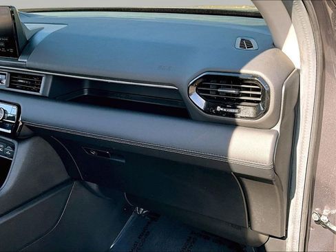 Used 2025 Honda Pilot EX-L image 21