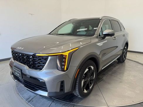 Used 2025 Kia Sorento SX Prestige image 29
