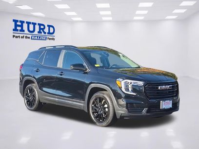Used 2023 GMC Terrain SLE w/ Driver Convenience Package