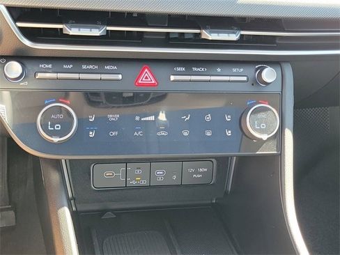 New 2026 Hyundai Sonata Limited image 11