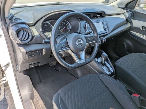 Used 2022 Nissan Kicks S FWD image 8