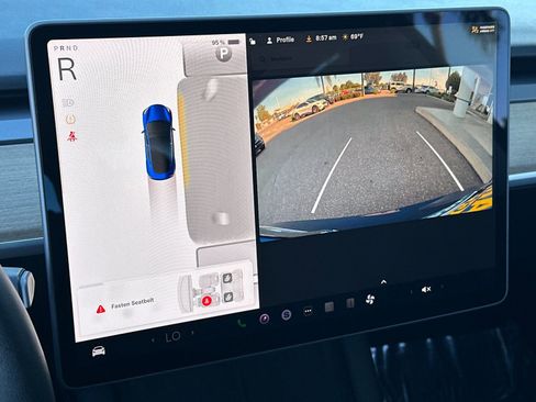 Used 2023 Tesla Model 3 Standard Range image 18