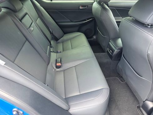 Used 2024 Lexus IS 300 w/ Comfort Package RWD image 27