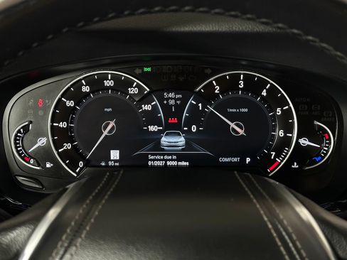 Used 2019 BMW 530i xDrive w/ Convenience Package AWD/4WD image 11