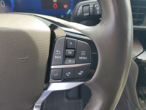 Certified 2022 Ford Explorer Platinum w/ Equipment Group 601A image 23