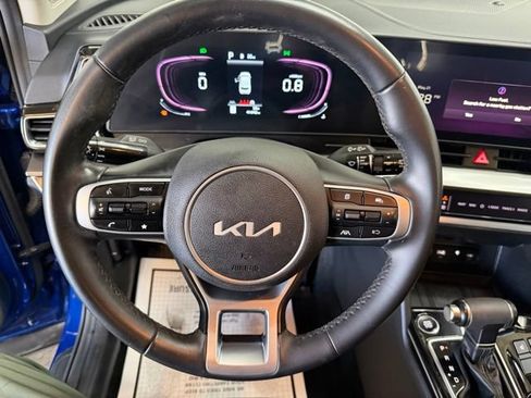 Used 2023 Kia Sportage EX FWD image 24