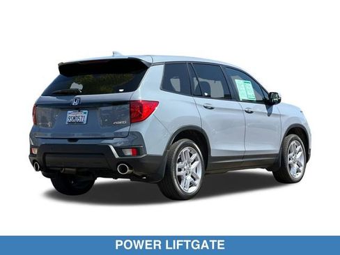 Certified 2025 Honda Passport EX-L image 6