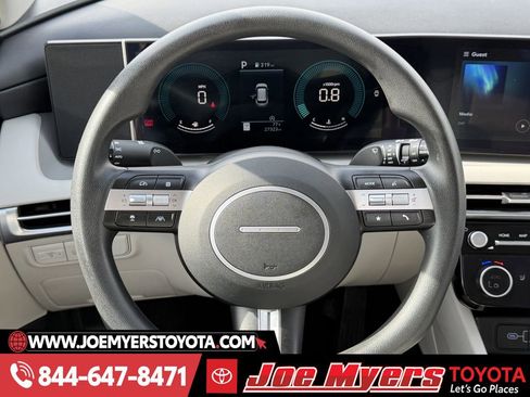 Used 2025 Hyundai Tucson SEL image 14