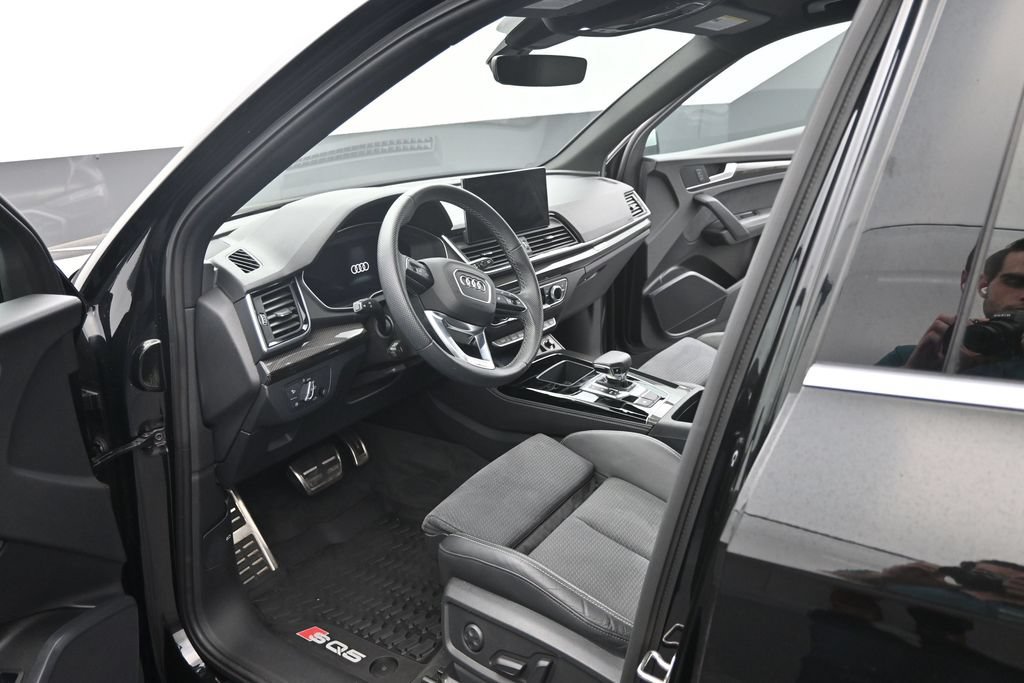 Used 2022 Audi SQ5 Premium Plus AWD/4WD image 11