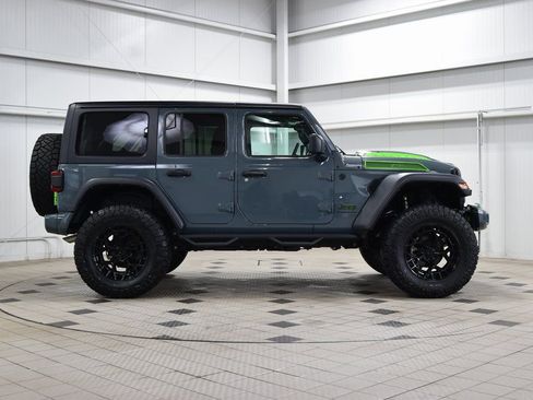 Used 2024 Jeep Wrangler Rubicon w/ Safety Group image 8