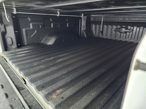 Used 2024 Chevrolet Silverado 2500 LT w/ Z71 Sport Edition image 5