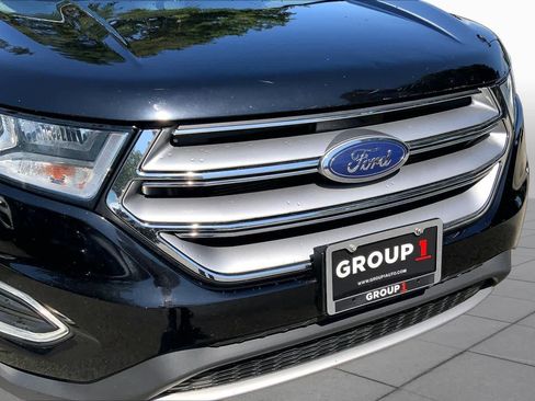Used 2017 Ford Edge SEL w/ Equipment Group 201A AWD/4WD image 30