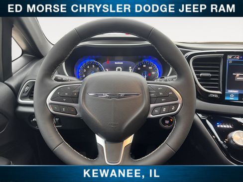 New 2026 Chrysler Voyager LX image 12