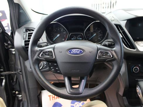 Used 2019 Ford Escape SE AWD/4WD image 16