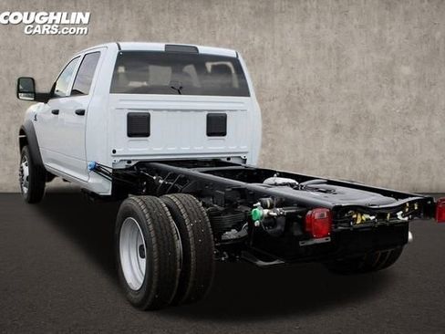New 2024 RAM 5500 Tradesman w/ Max Tow Package image 9
