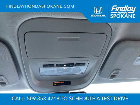 Used 2016 Chevrolet Colorado LT w/ LT Convenience Package image 17