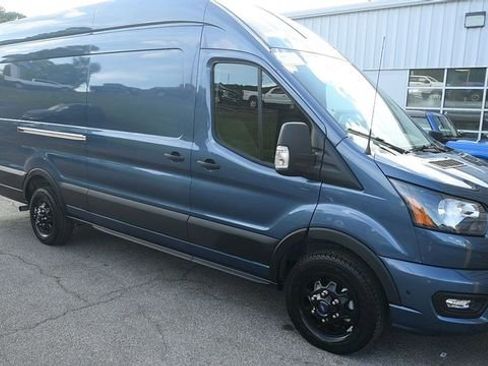 Certified 2025 Ford Transit 350 148 High Roof Extended AWD w/ Interior Upgrade Package image 5