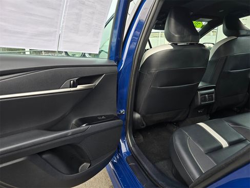 Certified 2025 Toyota Camry SE image 15