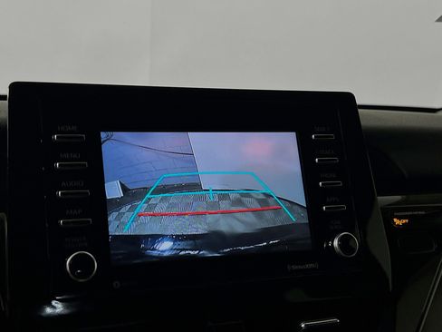 Used 2022 Toyota Camry LE image 28