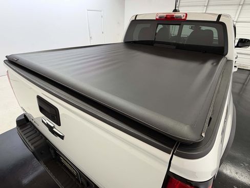 Used 2019 Chevrolet Colorado ZR2 AWD/4WD image 19