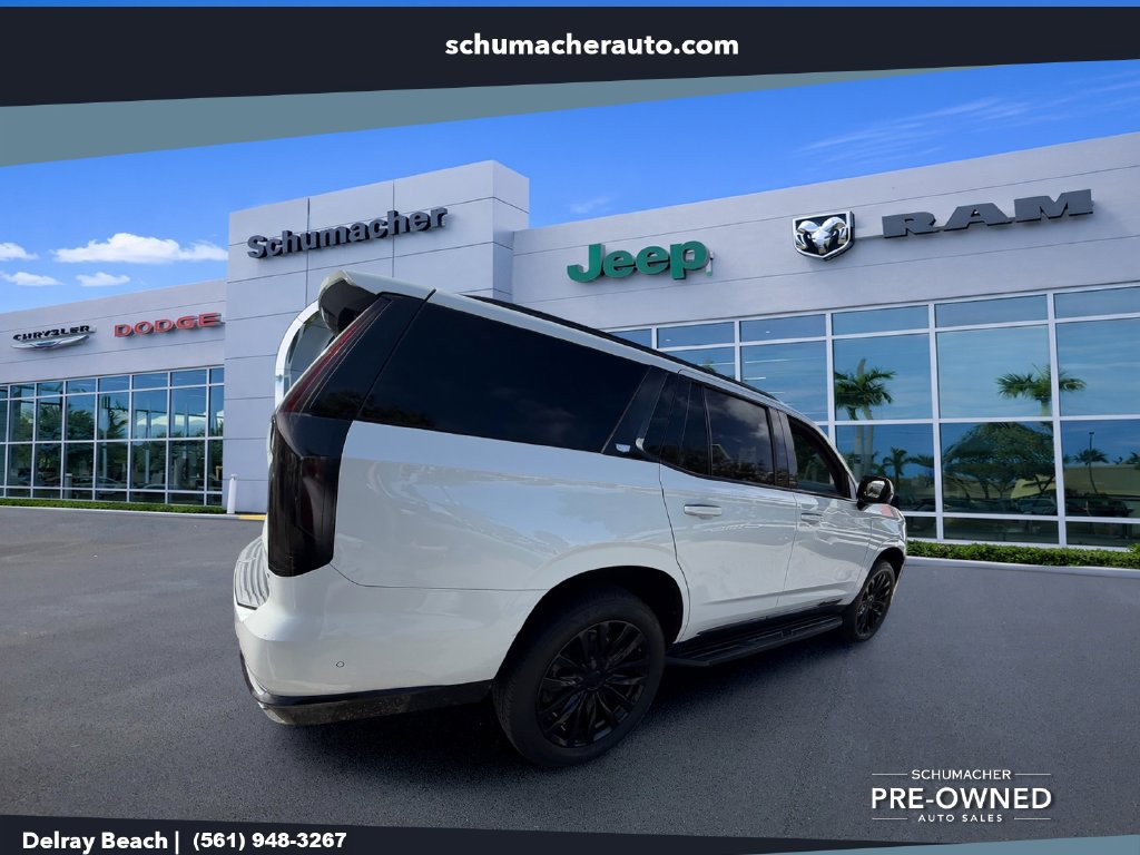 Used 2021 Cadillac Escalade Premium Luxury RWD image 7