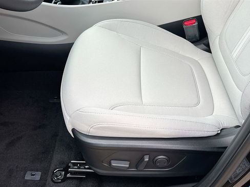 New 2026 Hyundai Tucson SEL image 18