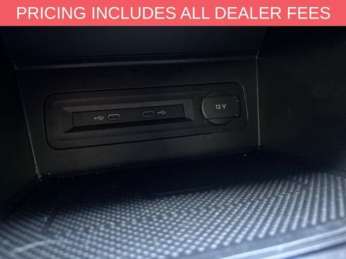 Used 2021 Volkswagen Atlas Cross Sport SEL R-Line AWD/4WD image 7
