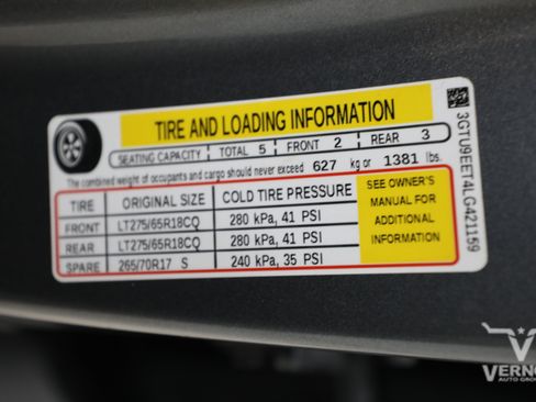 Used 2020 GMC Sierra 1500 AT4 w/ AT4 Premium Package AWD/4WD image 42
