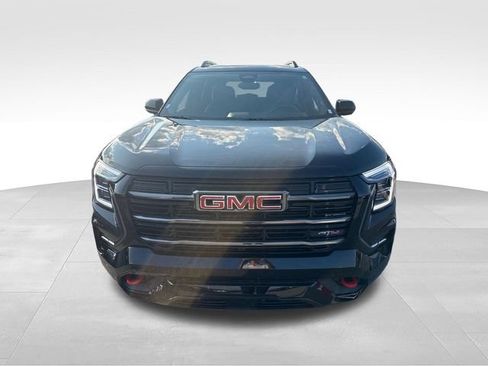 Used 2026 GMC Terrain AT4 AWD/4WD image 8