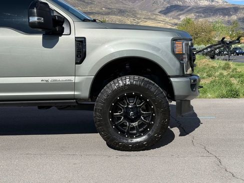 Used 2020 Ford F350 Lariat AWD/4WD image 3