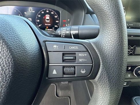 Certified 2025 Honda Accord SE image 18