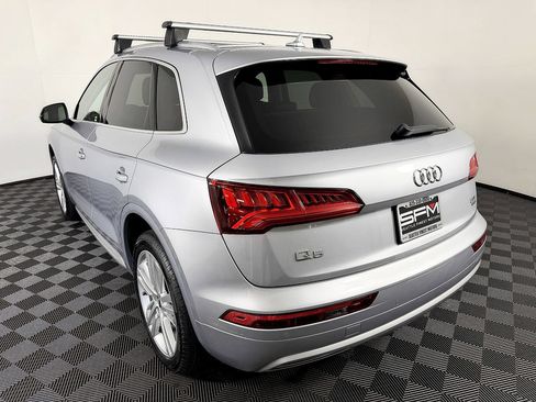 Used 2018 Audi Q5 2.0T Premium Plus w/ Premium Plus Package AWD/4WD image 16