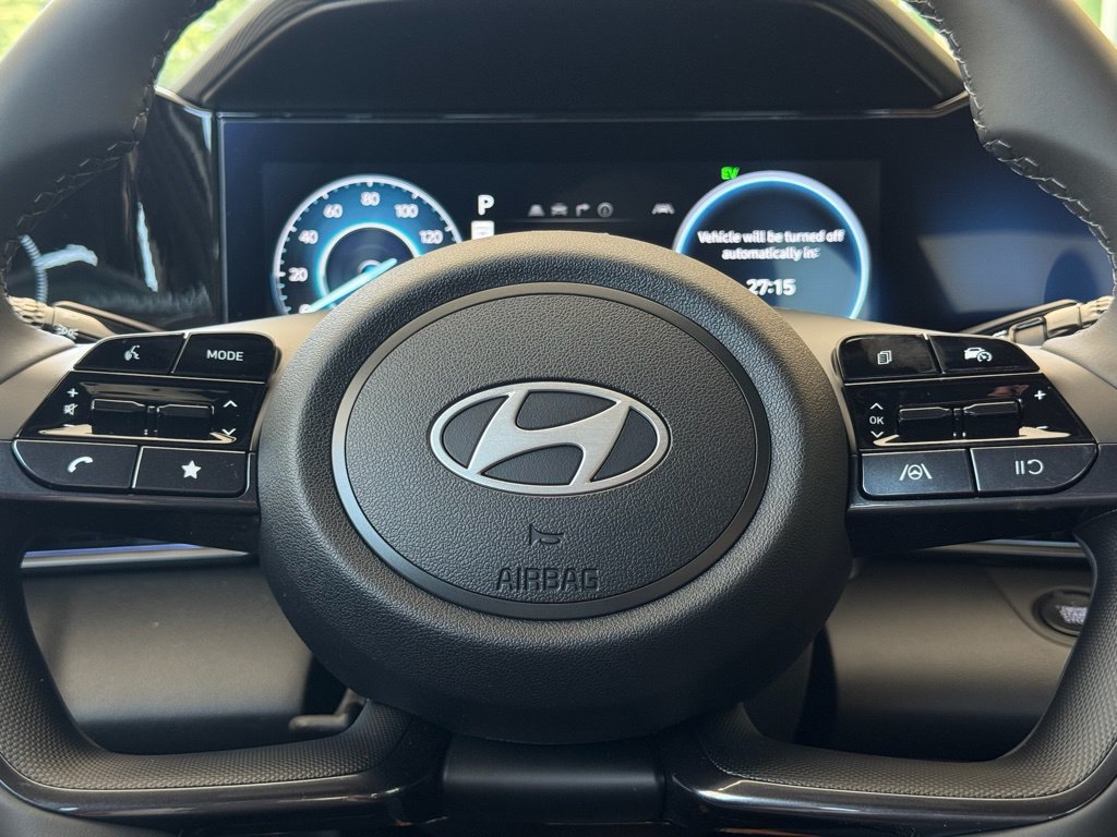 New 2025 Hyundai Elantra SEL FWD image 6