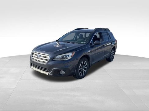 Used 2017 Subaru Outback 2.5i Limited image 2