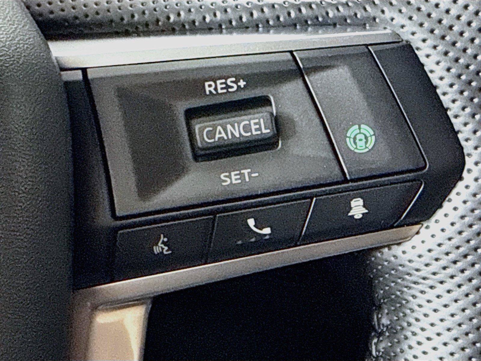 New 2026 Mitsubishi Outlander SE FWD image 13