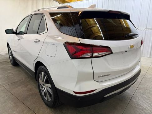 Used 2023 Chevrolet Equinox Premier FWD image 8