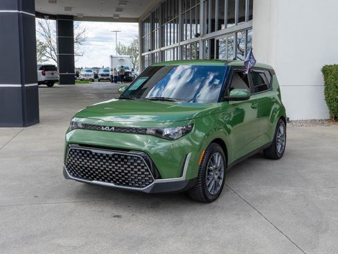 Certified 2023 Kia Soul EX FWD image 3