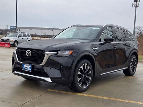 New 2026 MAZDA CX-90 Plug-In Hybrid w/ Premium Plus image 3