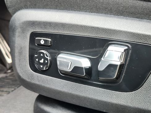 Used 2024 BMW XM AWD/4WD image 39
