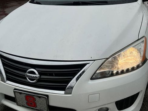 Used 2014 Nissan Sentra SR w/ SR Driver Package image 11