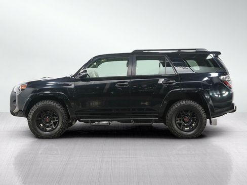 Used 2021 Toyota 4Runner TRD Off-Road Premium AWD/4WD image 2