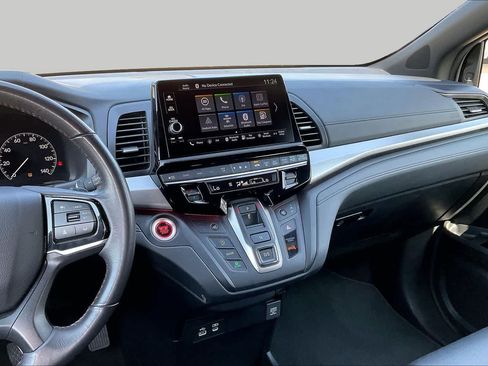 Used 2025 Honda Odyssey Sport-L image 7