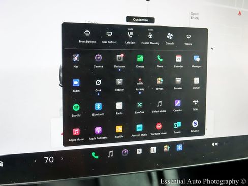 Used 2022 Tesla Model Y Performance image 21