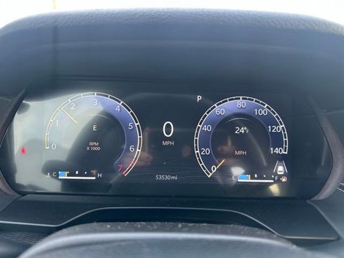 Used 2024 Jeep Grand Cherokee L Laredo image 35